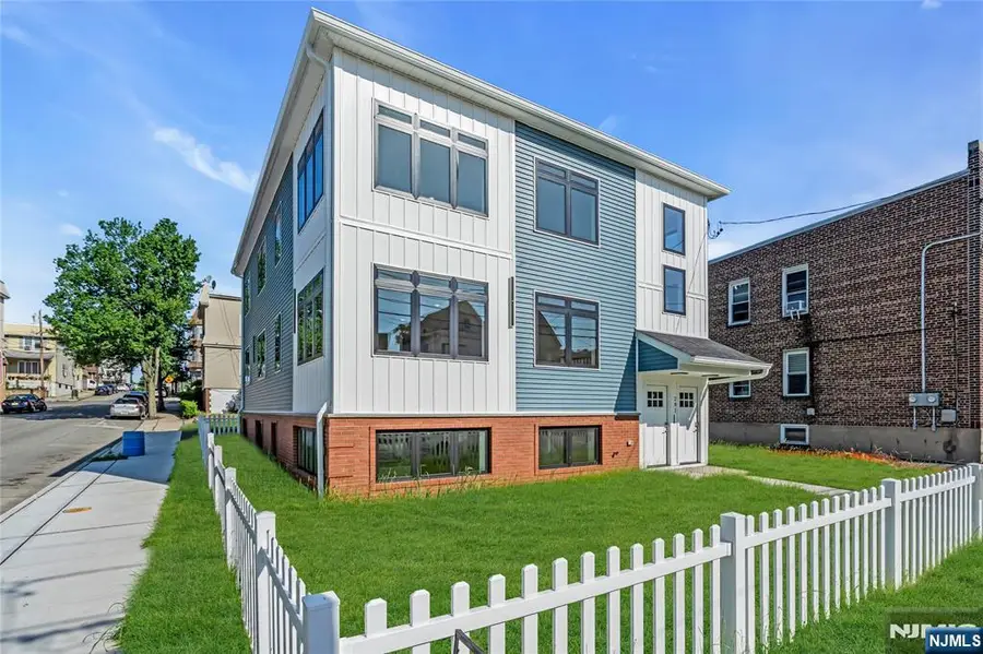 281 Maple Street, Kearny, NJ 07032 - Image #2