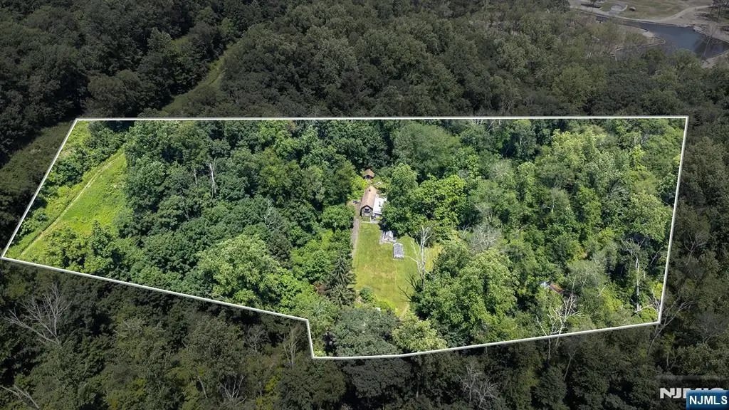 77 Voorhis Road, Kinnelon, NJ 07035 - Image #1