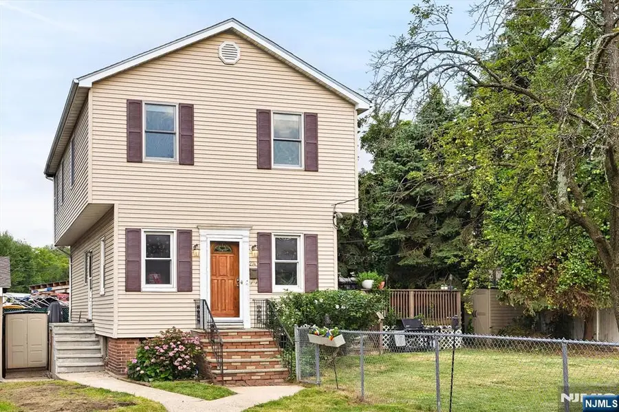 274 Warren Street, Lyndhurst, NJ 07071 - Image #3