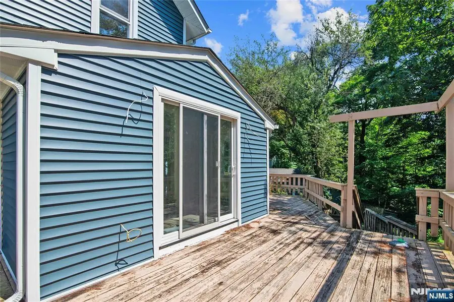 577 Macopin Road, West Milford, NJ 07480 - Image #3