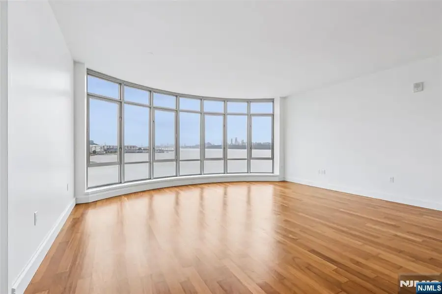 8100 River Road 613, North Bergen, NJ 07047 - Image #3