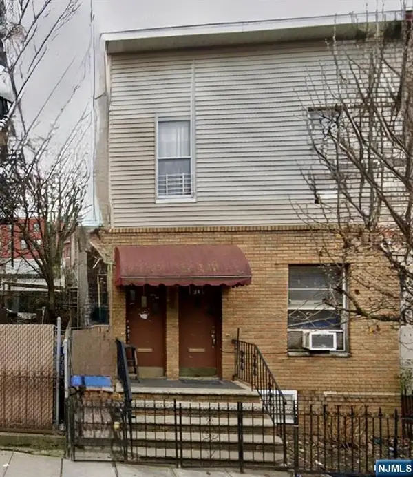 1608 Summit Avenue, Union City, NJ 07087