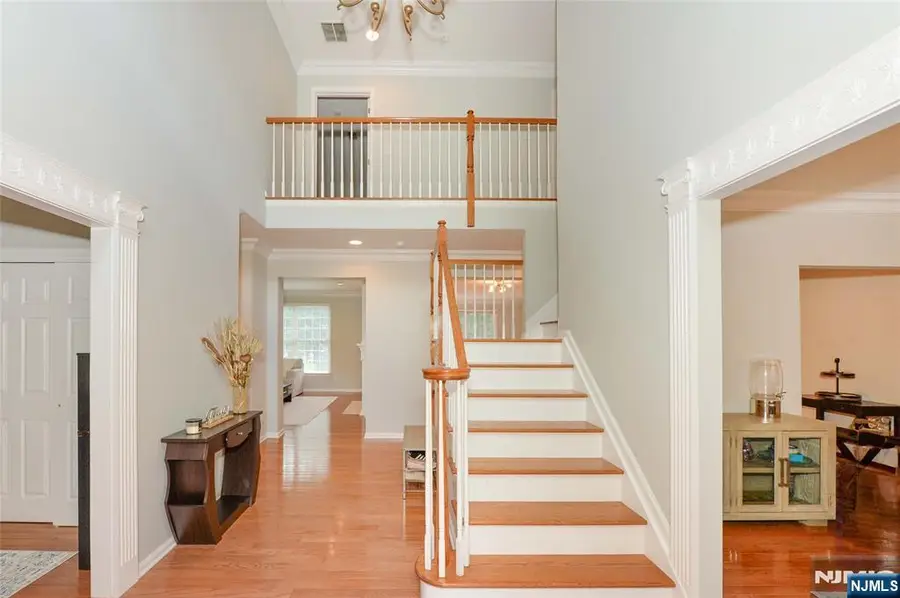 1 Woods Edge Road, Old Tappan, NJ 07675 - Image #3