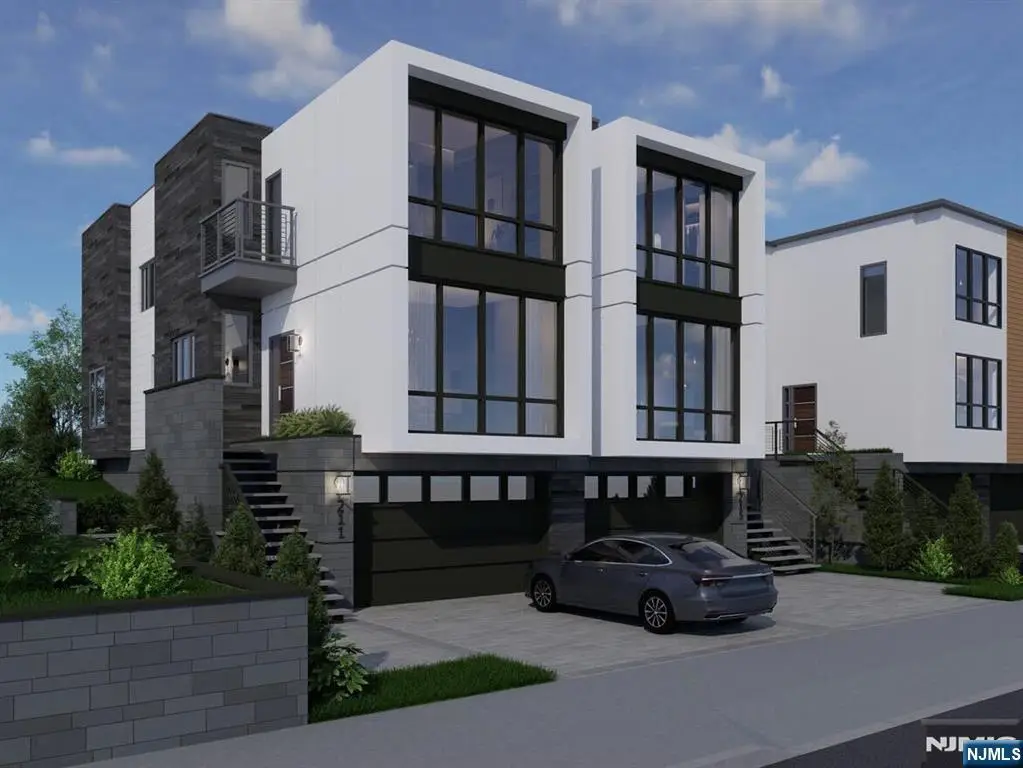 211 E Harriet Avenue, Palisades Park, NJ 07650 - Image #1