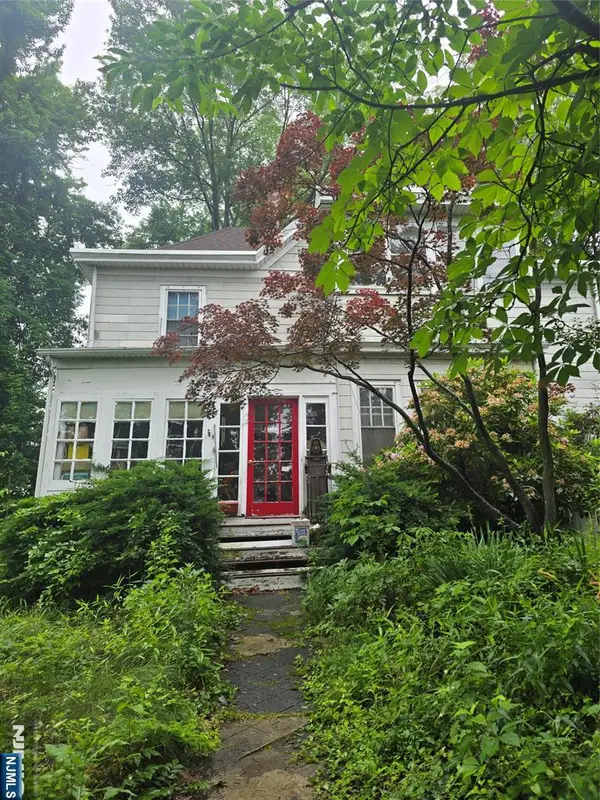 274 Kingsland Street, Nutley, NJ 07110