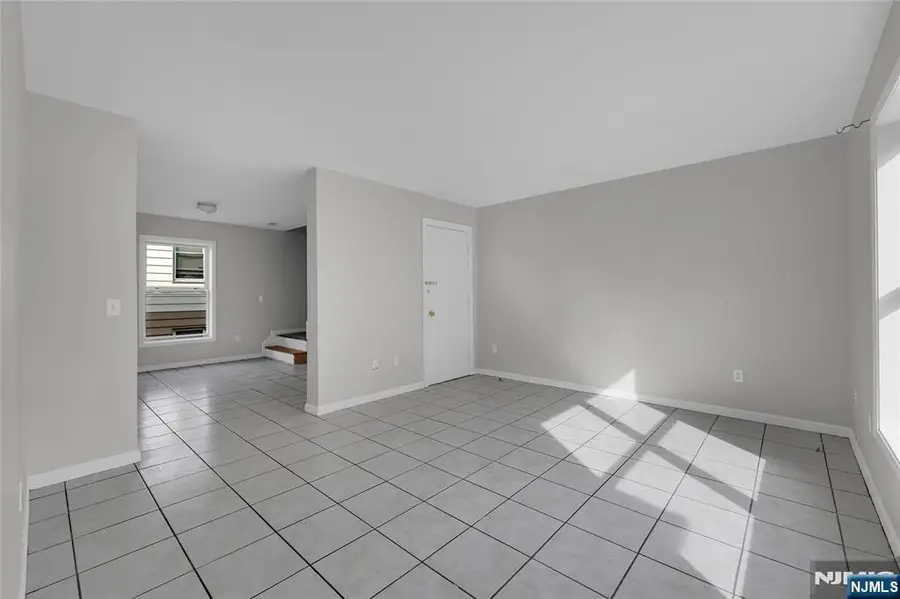 237 Keen Street, Paterson, NJ 07524 - Image #2