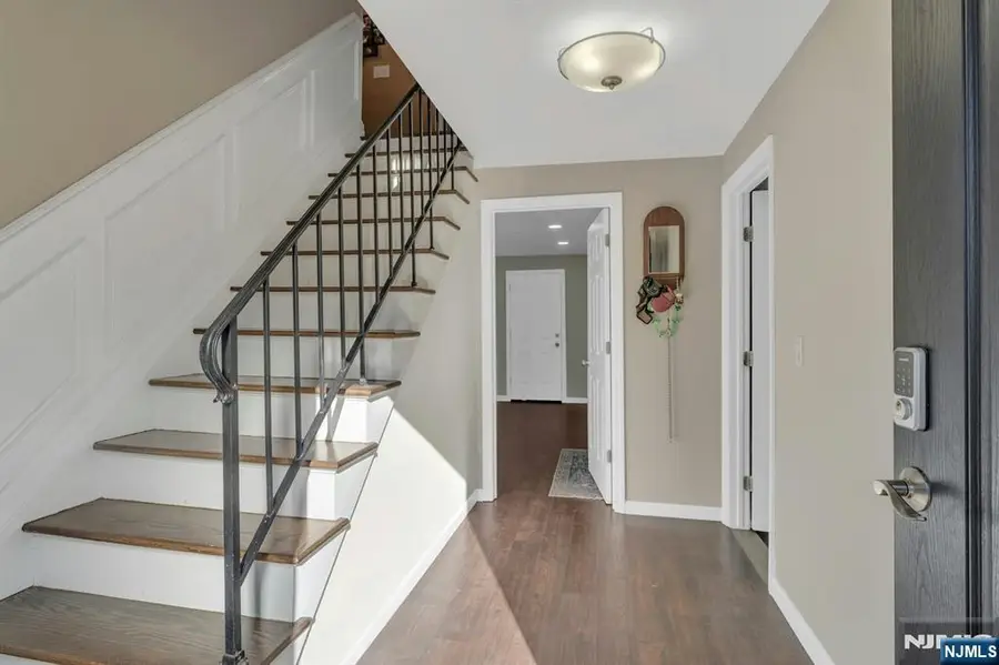 147 Pine Avenue, New Milford, NJ 07646 - Image #3