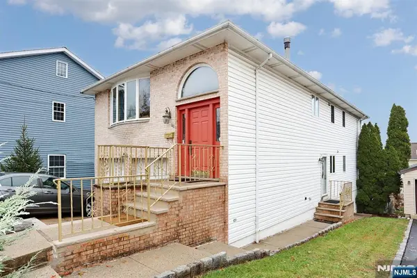 140 Prospect Street, Hasbrouck Heights, NJ 07604