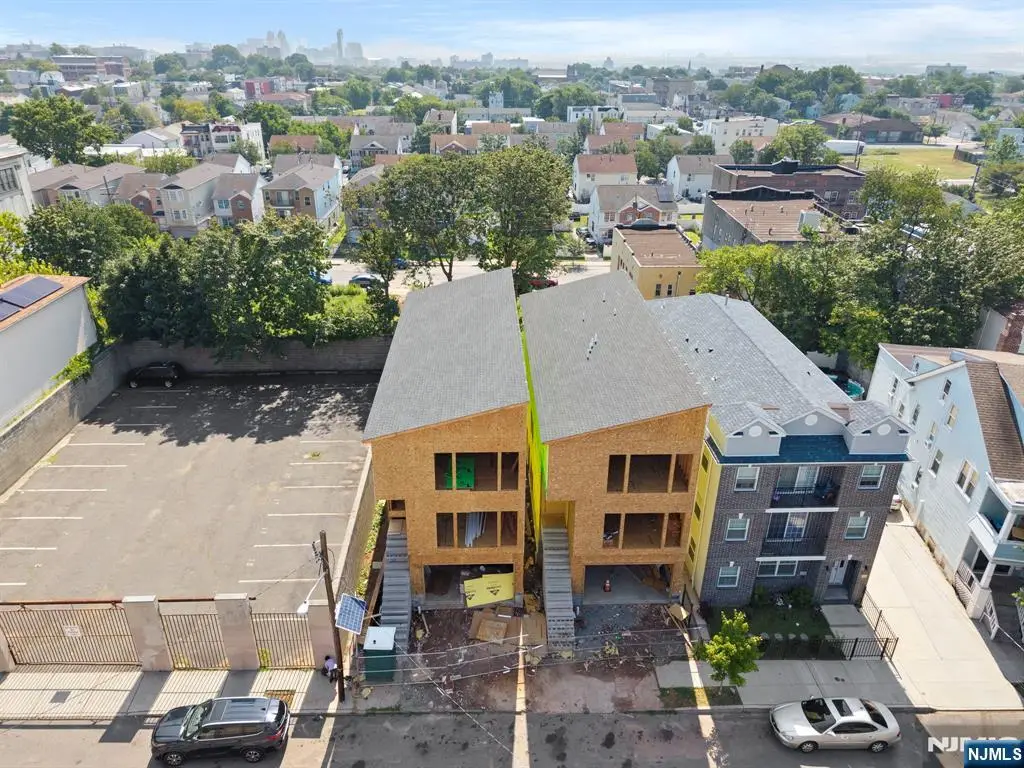 510 S 15th, Newark, NJ 07103 - Image #1