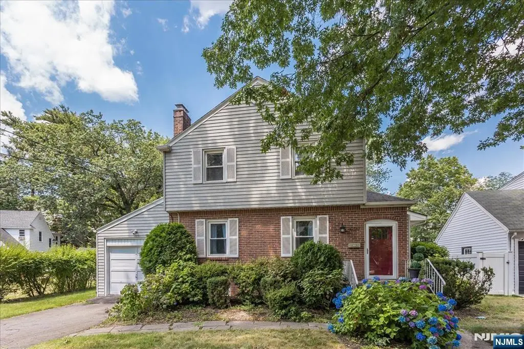 699 Kent Avenue, Teaneck, NJ 07666 - Image #1