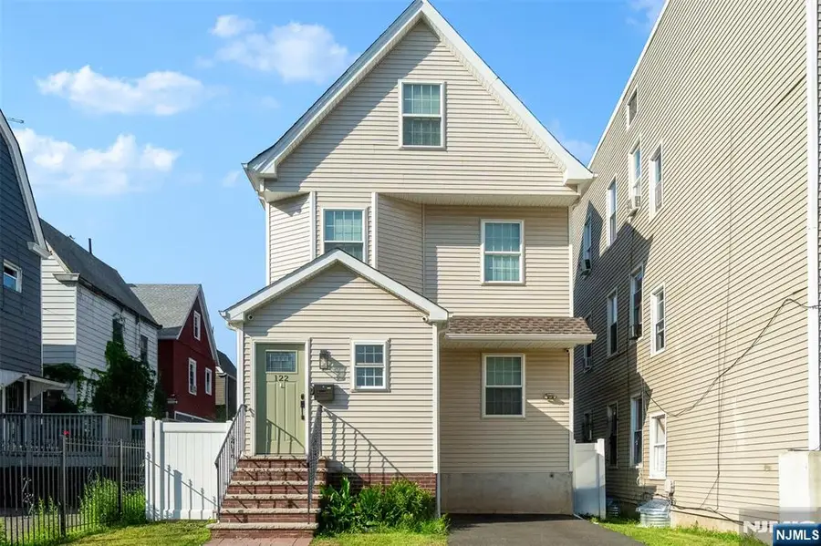 122 4th Avenue, East Orange, NJ 07017 - Image #3