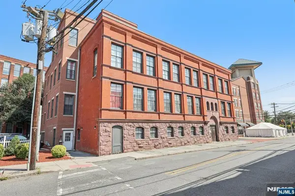 18 Market Street 301, Paterson, NJ 07501