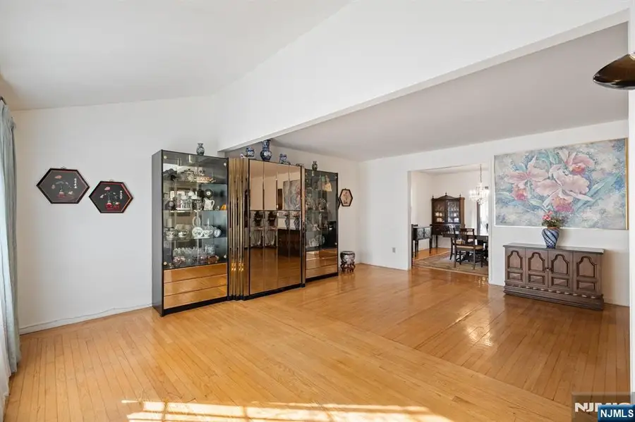 489 Maple Avenue, Teaneck, NJ 07666 - #3