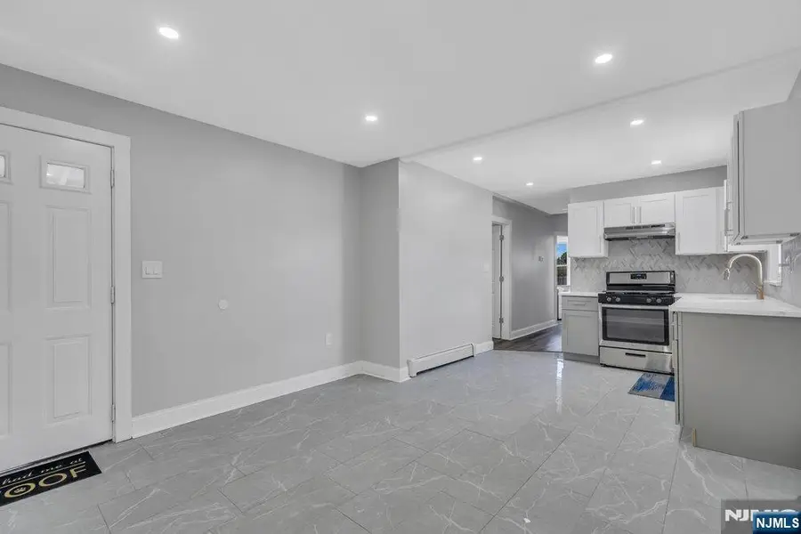 553 Orange Avenue, Newark, NJ 07103 - Image #2