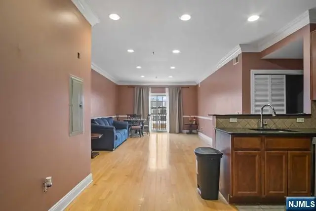 15-19 Tichenor Lane 404, Newark, NJ 07114 - Image #2