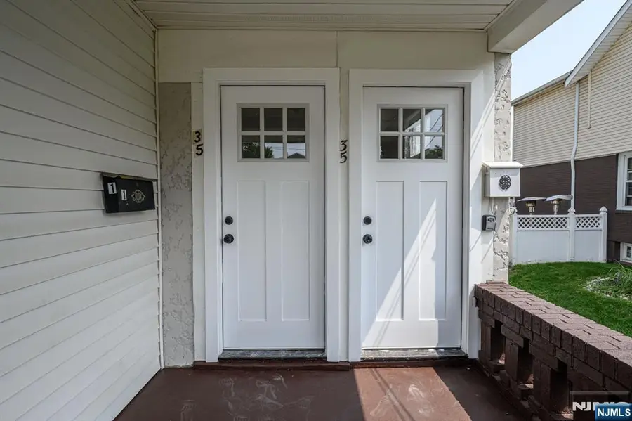 35 Amsterdam Avenue, Teaneck, NJ 07666 - Image #2
