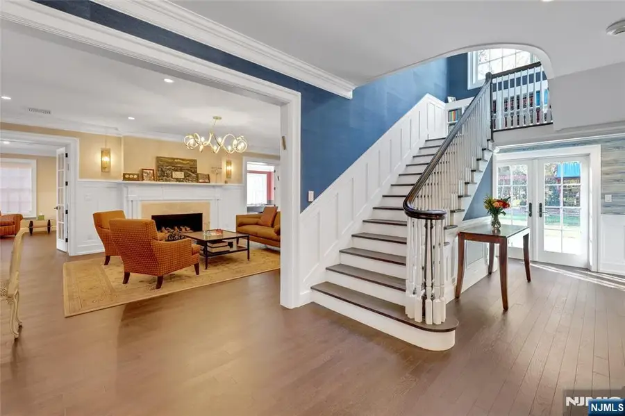 292 Maple Street, Englewood, NJ 07631 - Image #2