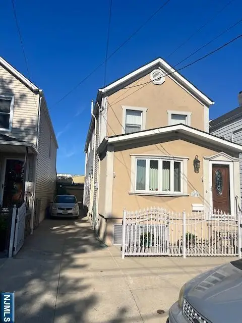 63 Waydell Street, Newark, NJ 07105