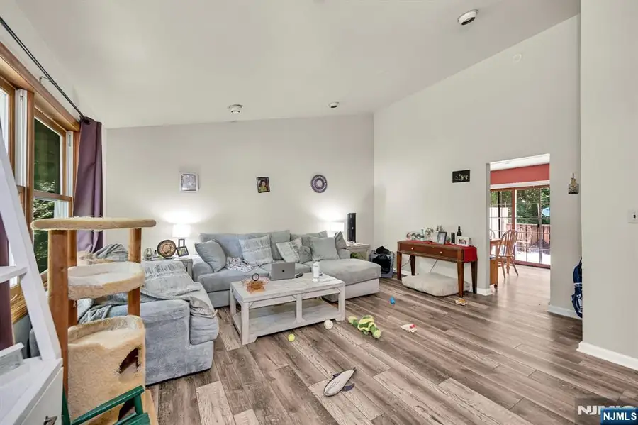 36 Morsemere Road, Upper Greenwood Lake, NJ 07421 - Image #3