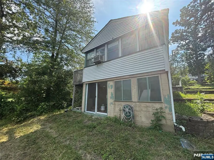 117 Lake Park, Hewitt, NJ 07421 - Image #2