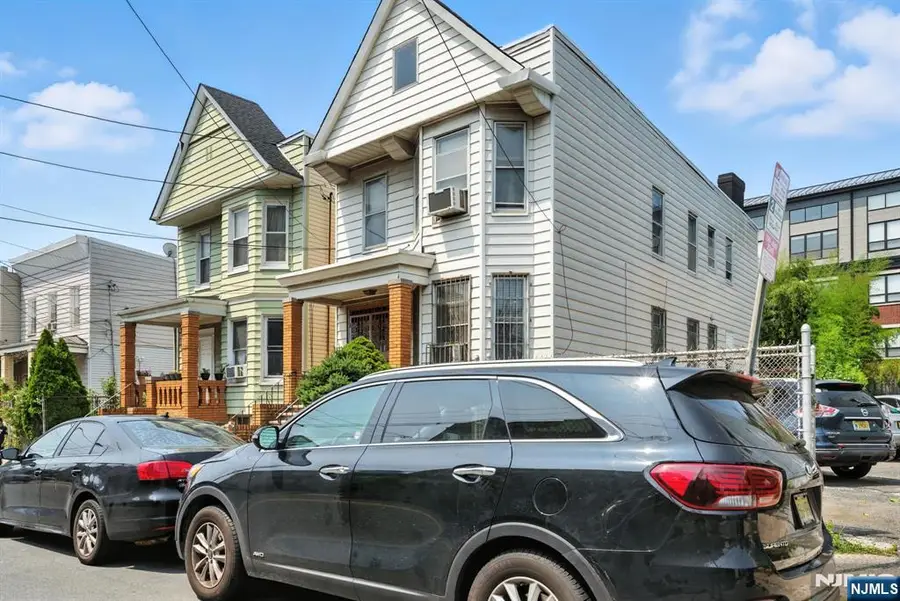 181 Tonnele Avenue, Jersey City, NJ 07306 - Image #3