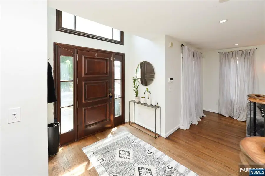 770 Hartwell Street, Teaneck, NJ 07666 - Image #2