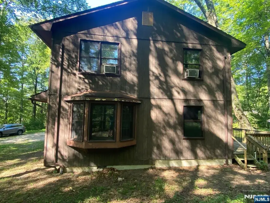 7 Winding Way, Sussex, NJ 07461 - Image #2