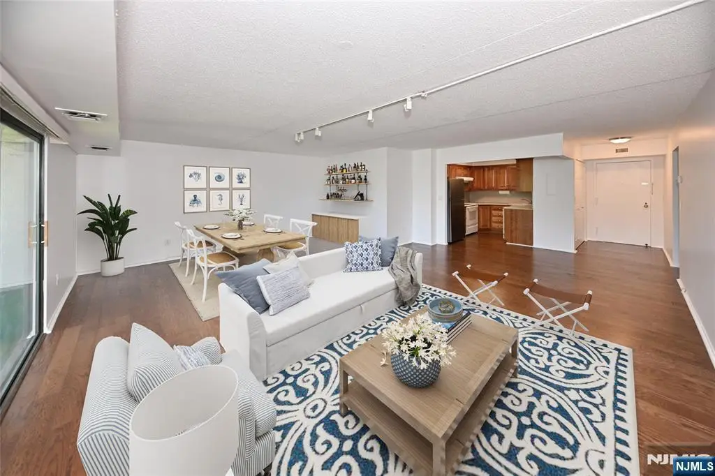 521 Piermont Avenue 417A, River Vale, NJ 07675 - Image #1