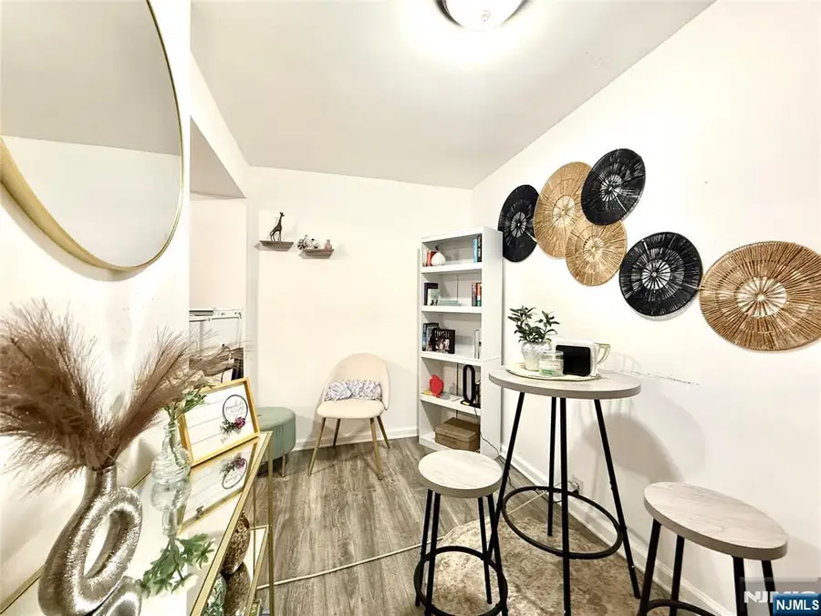 82 Palm Street, Newark, NJ 07106 - Image #3