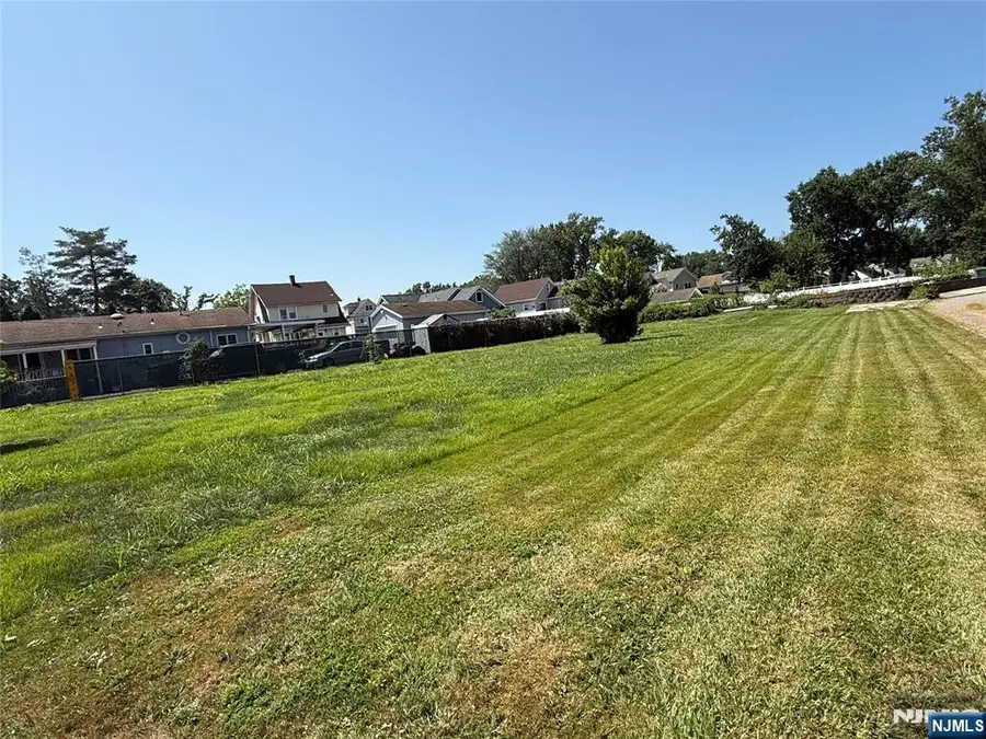 26 Christina Street, Little Ferry, NJ 07643 - Image #2