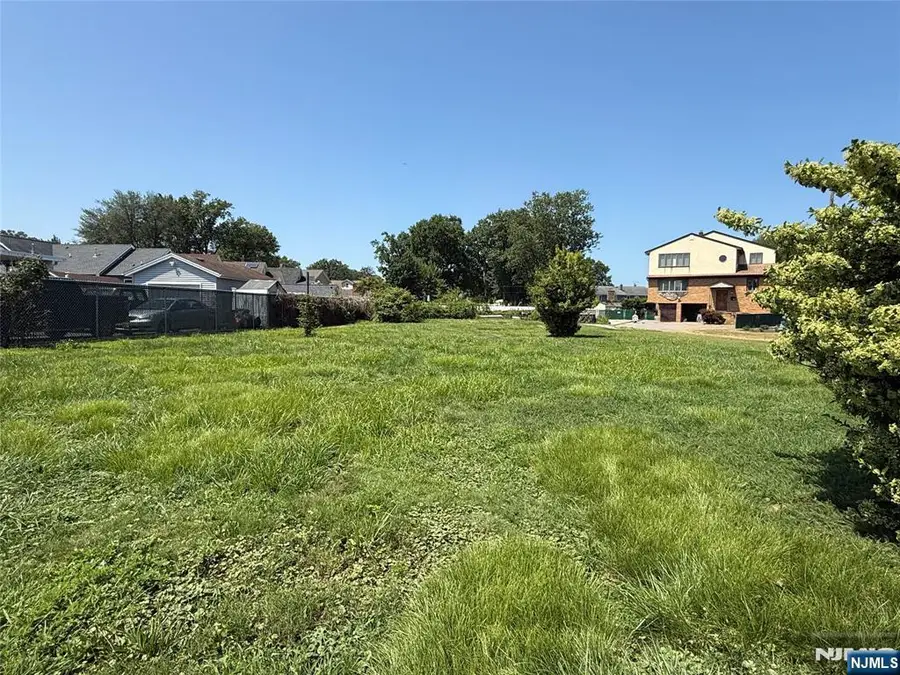 26 Christina Street, Little Ferry, NJ 07643 - Image #3