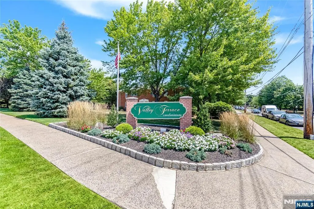 1120 Valley Road 1B, Wayne, NJ 07470 - Image #1