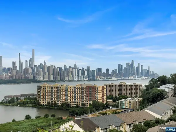 8450 Boulevard E 1E, North Bergen, NJ 07047