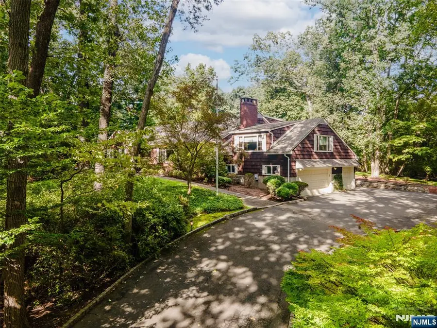 223 Terrace Road, Franklin Lakes, NJ 07417 - Image #2