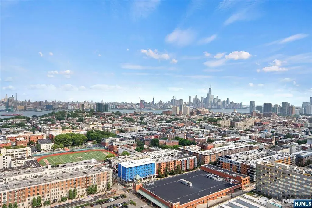 100 Manhattan Avenue 2307, Union City, NJ 07087 - Image #1