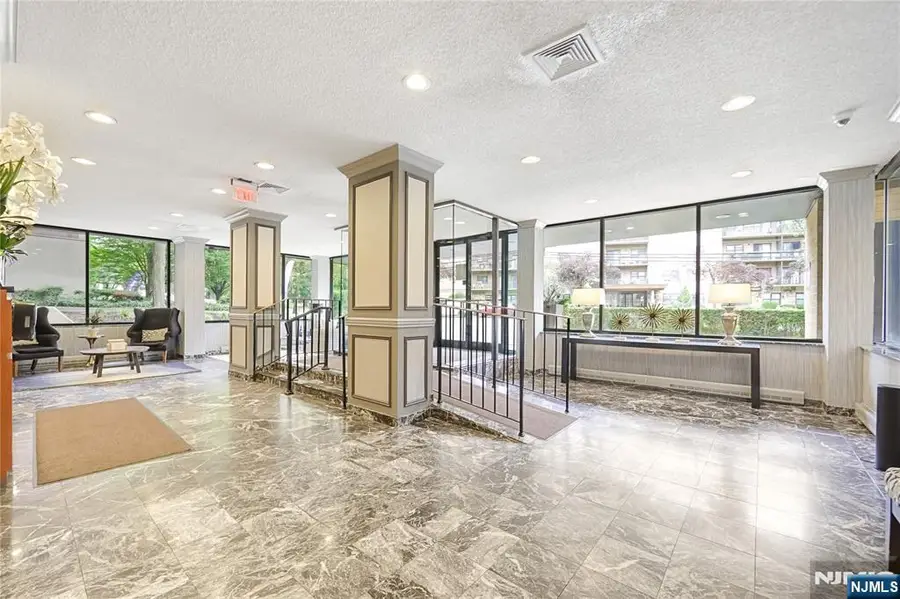 344 Prospect Avenue 4C, Hackensack, NJ 07601 - Image #3