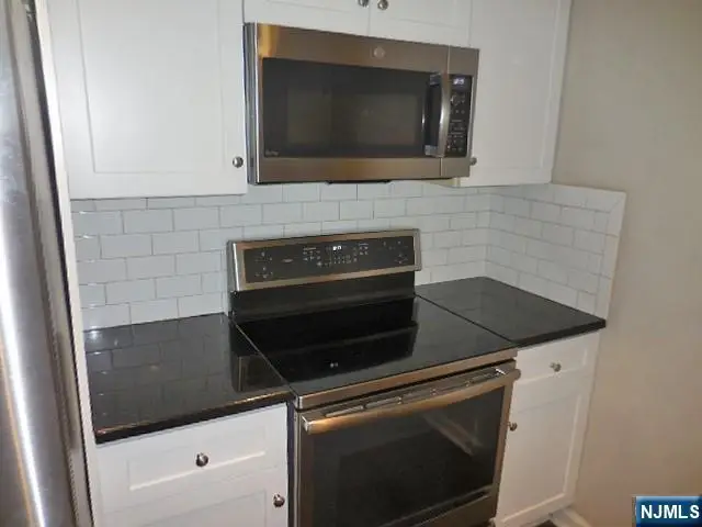 1210 City Place, Edgewater, NJ 07020 - Image #3