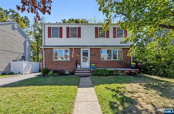 9-08 Mansfield Drive, Fair Lawn, NJ 07410