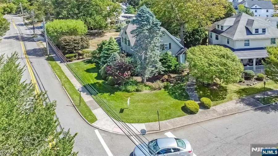 11 Park Place, Westwood, NJ 07675 - Image #3