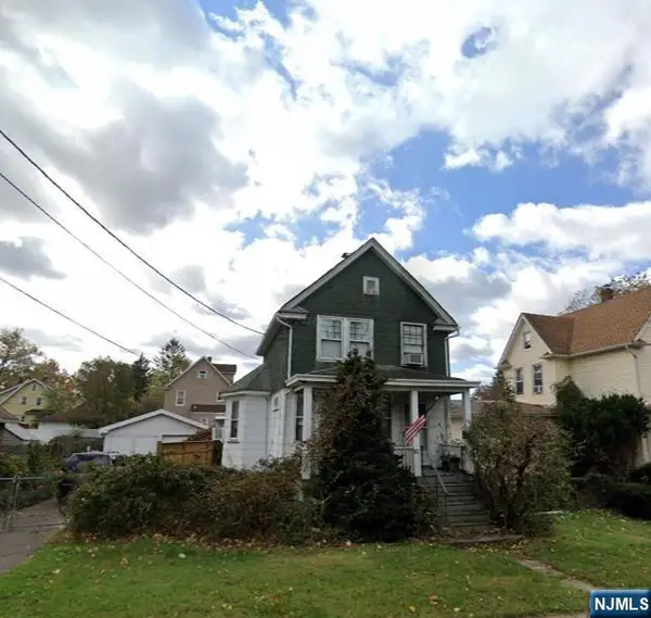 80 Grove Street, Bogota, NJ 07603