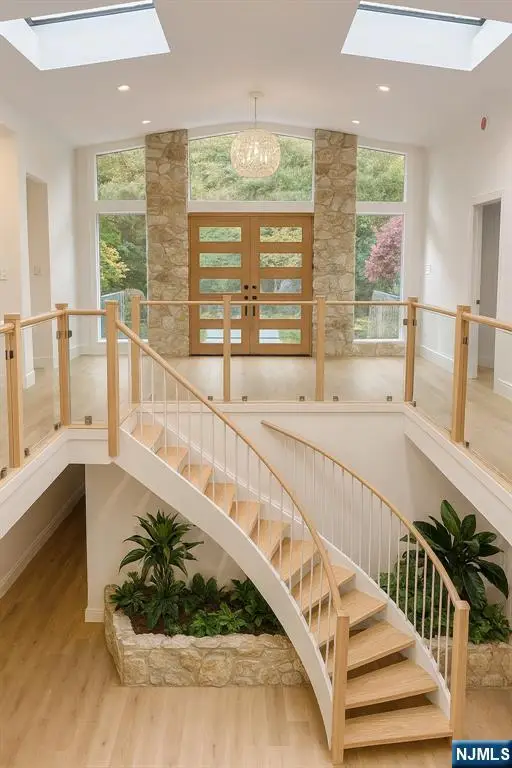 46 Overlook Road, Alpine, NJ 07620 - Image #2