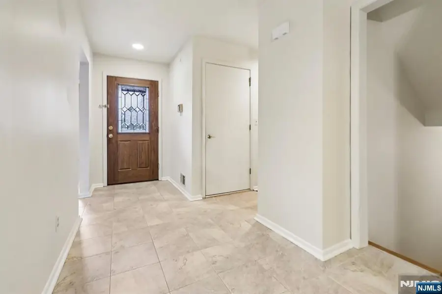 5 Wedgewood Drive, Woodland Park, NJ 07424 - Image #3