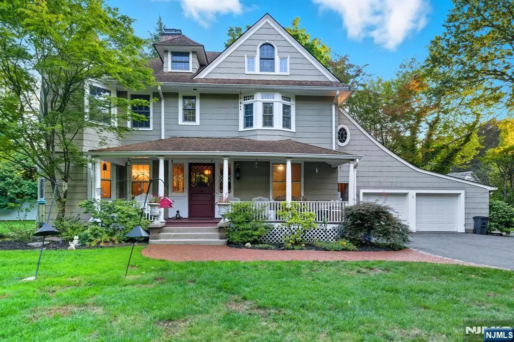 20 Westervelt Avenue, Tenafly, NJ 07670 - Image #1