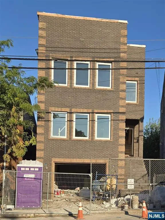 570 12th Street, Newark, NJ 07103 - Image #1