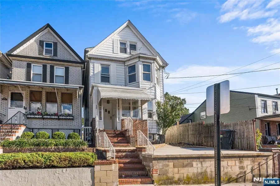 220 Palmer Street, Elizabeth, NJ 07202 - Image #2