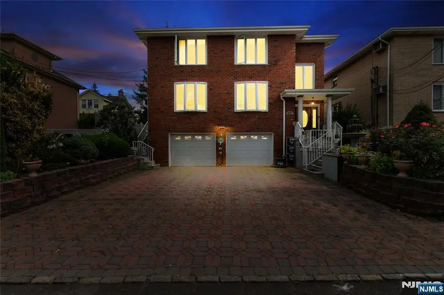 2460 1st Street, Fort Lee, NJ 07024 - Image #2