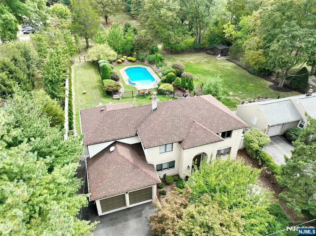 210 Ramapo Valley Road, Oakland, NJ 07436 - Image #1