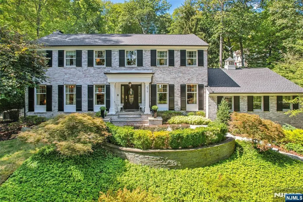 679 Cheyenne Drive, Franklin Lakes, NJ 07417 - Image #1