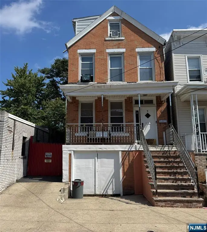 9 E 15th Street, Bayonne, NJ 07002 - Image #2