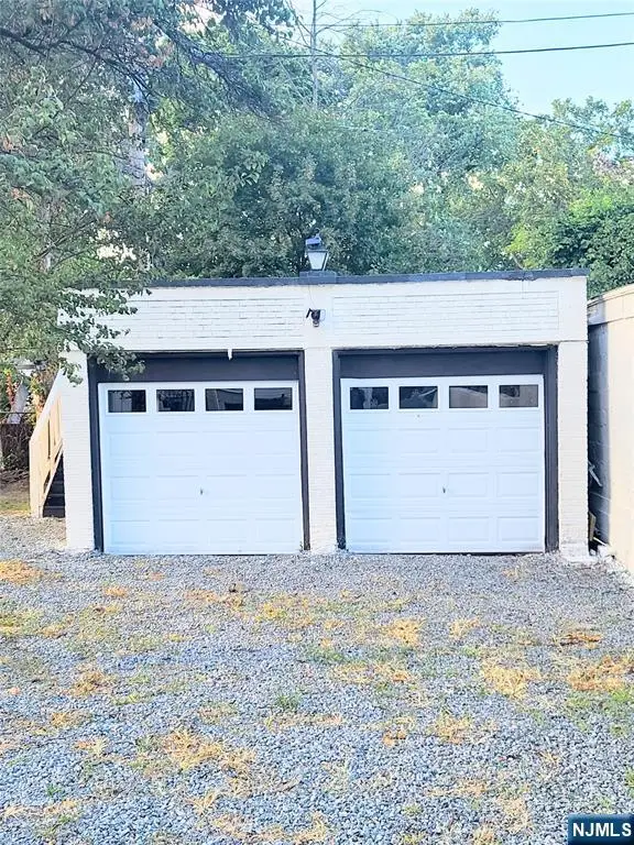 94 Dodd Street, East Orange, NJ 07017 - Image #3